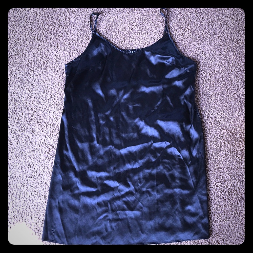 OThread & Company poly slip